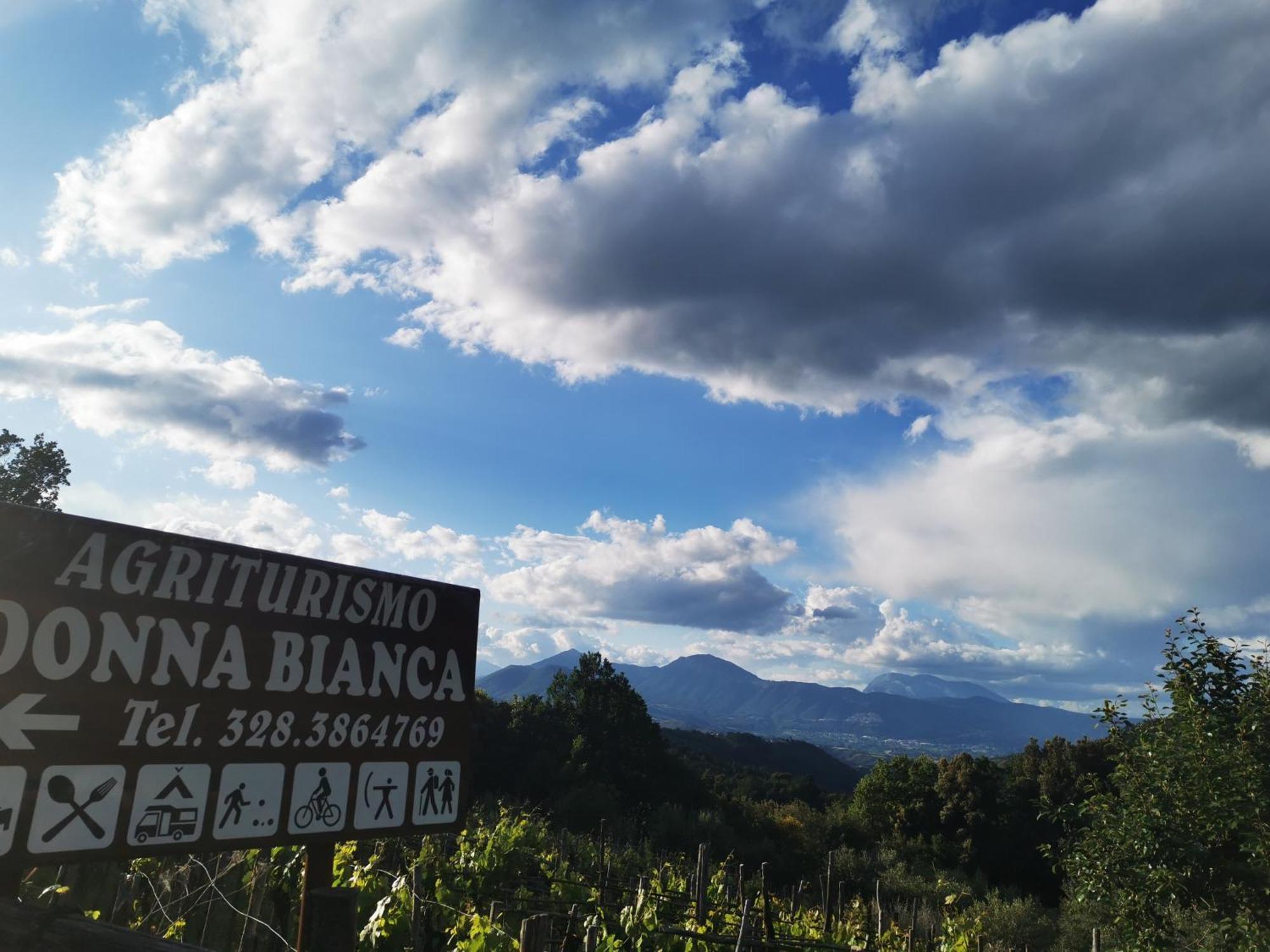 Agriturismo Donna Bianca 모르마노 외부 사진