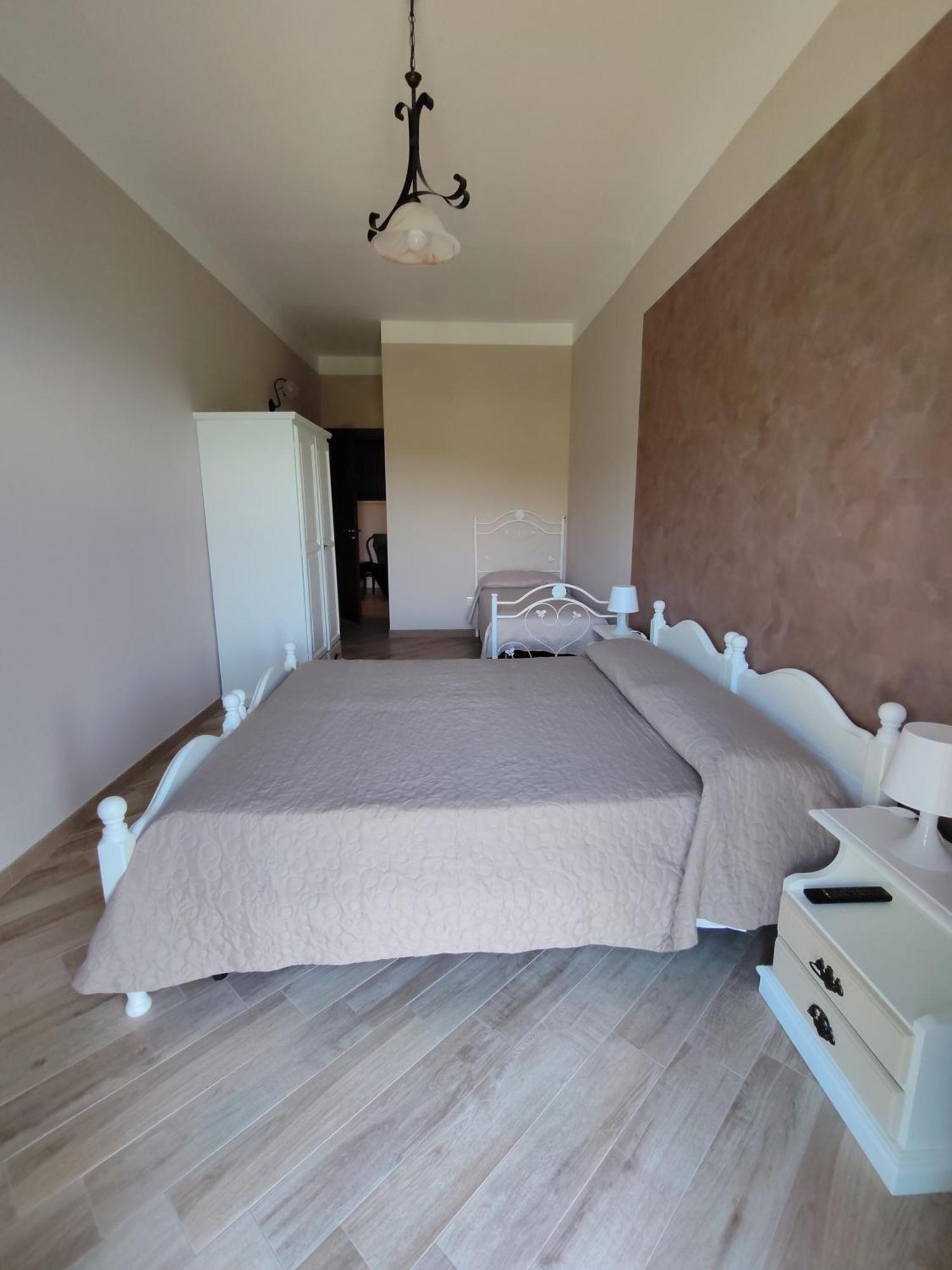 Agriturismo Donna Bianca 모르마노 외부 사진